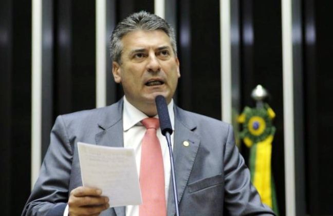 Cleiton Fossá Chapecó – O deputado federal Mauro Mariani voltou a defender a criação de um fundo estadual para manutenção das rodovias. Conforme ele, o ideal é de R$ 100 a R$ 150 milhões...