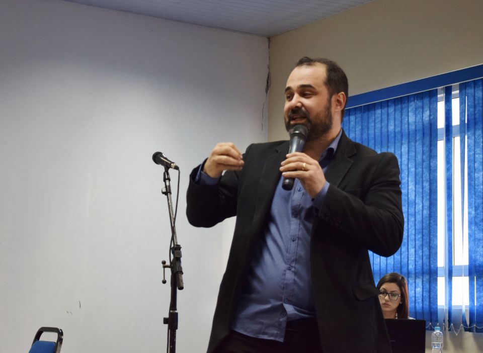 Cleiton Foss Chapecó – Candidato a deputado estadual em Santa Catarina, Cleiton Fossá quer desenvolver ações em áreas essenciais nas quais o Estado precisa avançar. Para ele, mesmo enquanto...